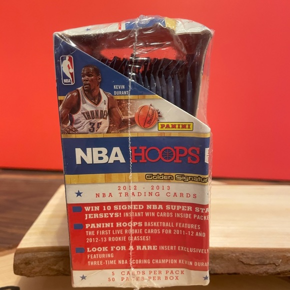 2012-13 NBA Hoops International Box - Picture 3 of 3